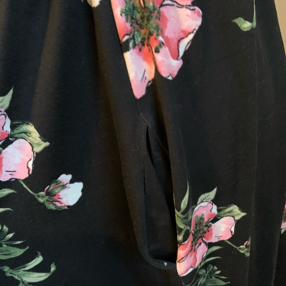 Flowered Maxi - Picture 4 of 6